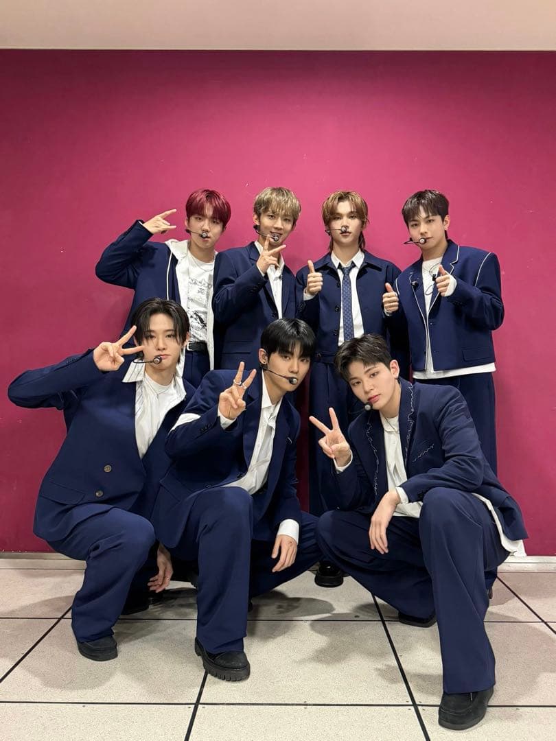 evnne ジフ　チェキ