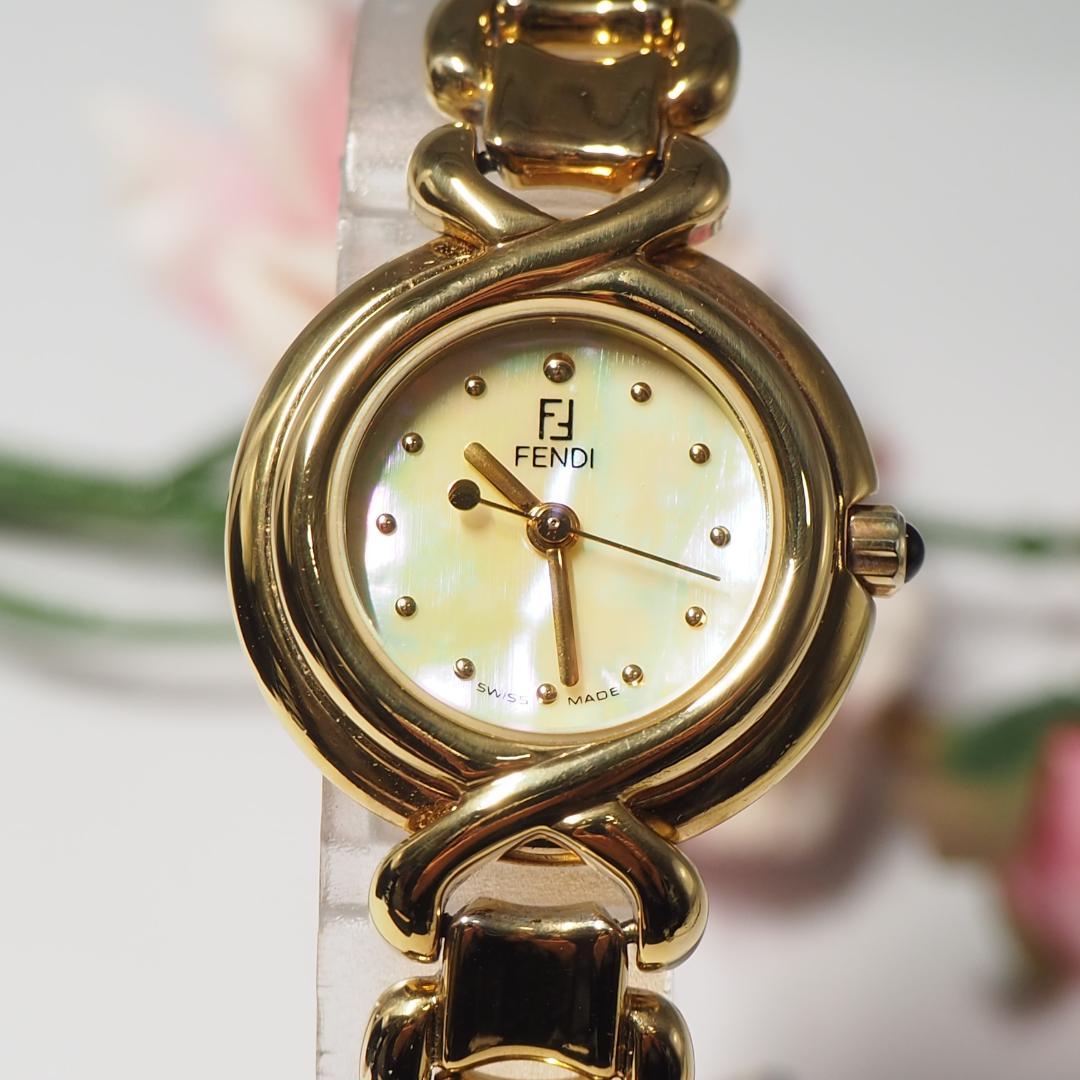 美品 フェンディ FENDI 700L シェル文字盤 腕時計 箱 H529