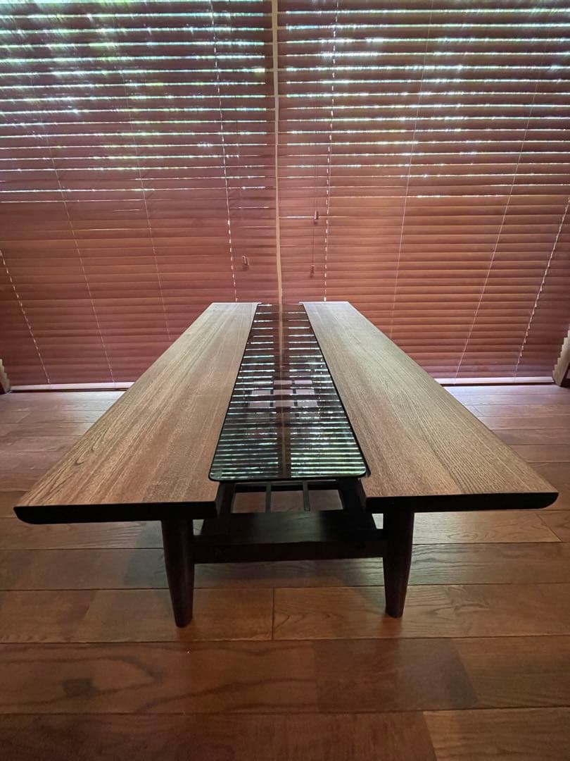 モダンデザイン　ウッド　センターテーブル　リペア品