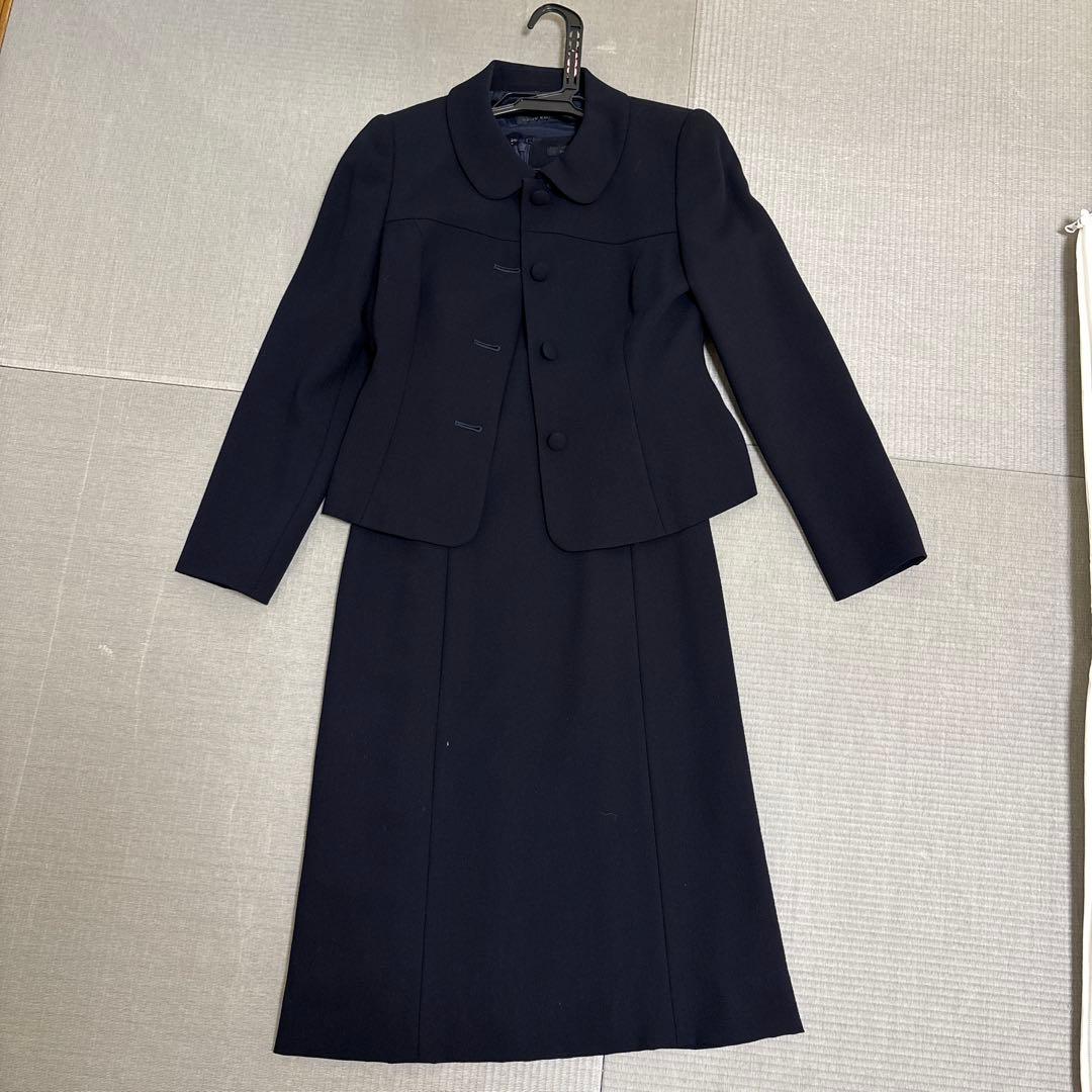 ヌーヴコンフィニ　お受験スーツ（濃紺）　7号と5号