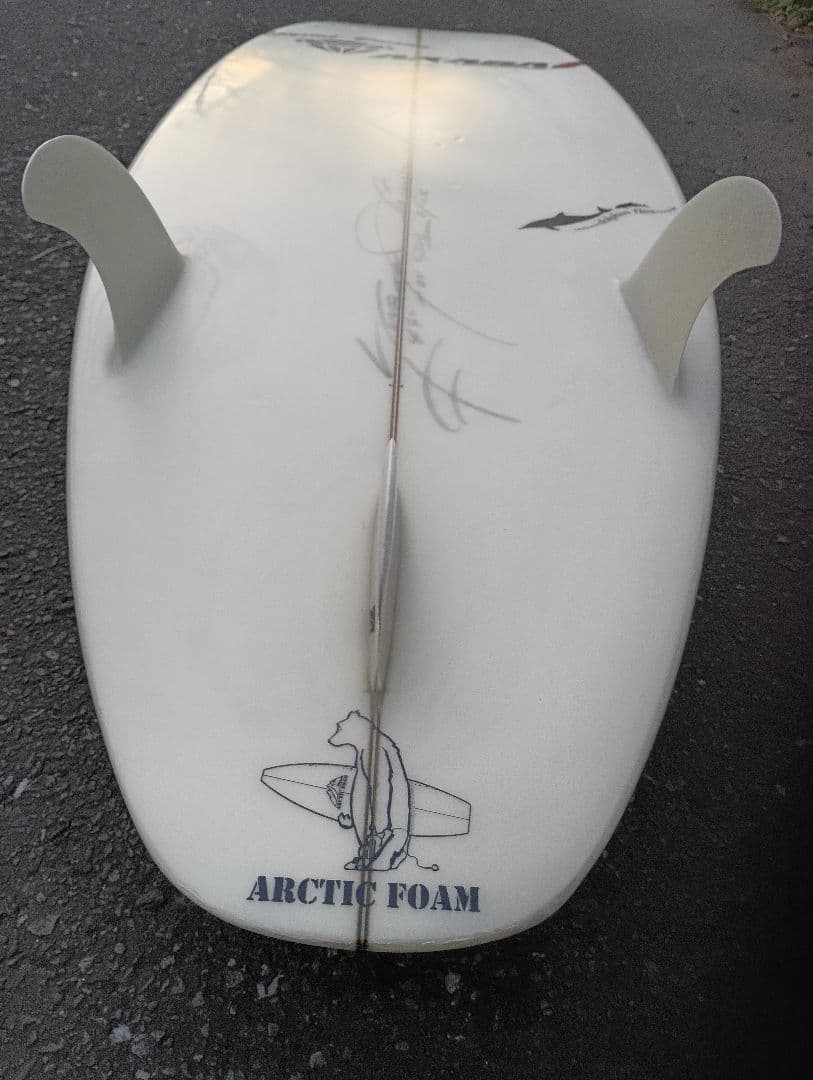 4.9AKABAサーフボード クリスタルドリ-ム フィン付き