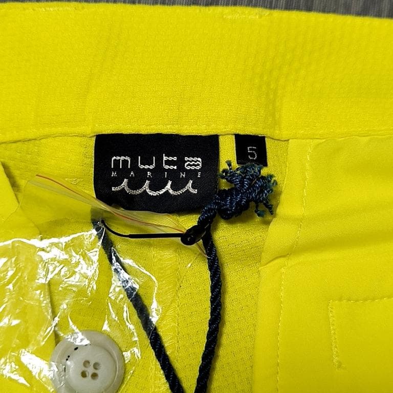新品　ムータマリン　MUTA　メンズ　ショートパンツ　サイズ5　イエロー　ゴルフ
