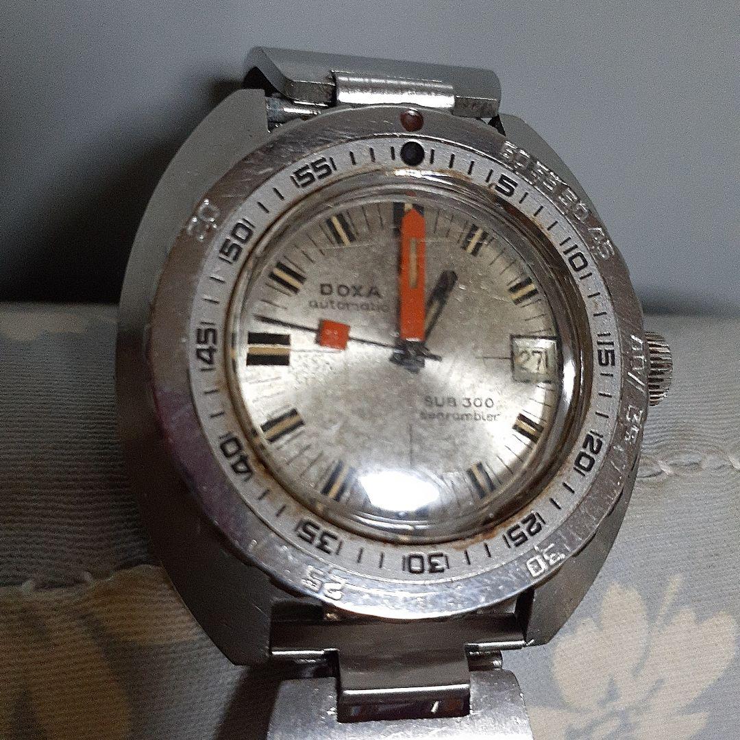 DOXA SUB 300 自動巻きダイバーズウォッチ
