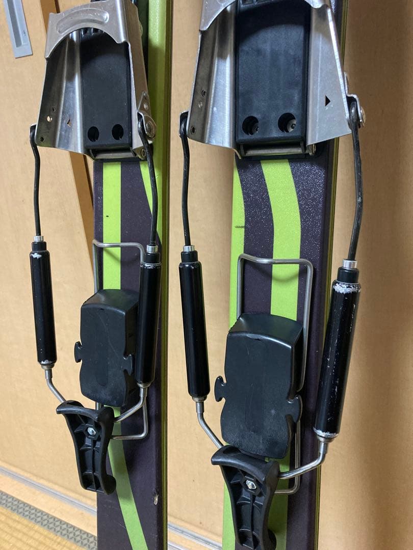 テレマークスキーG3 STINGER voile switch back X2