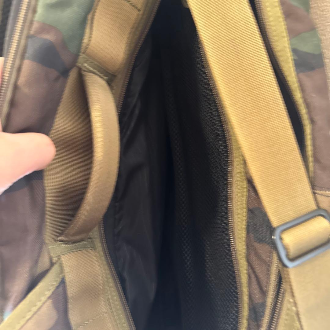 超希少【NIKE SB】 skate shuttleバックパック リュック カモ