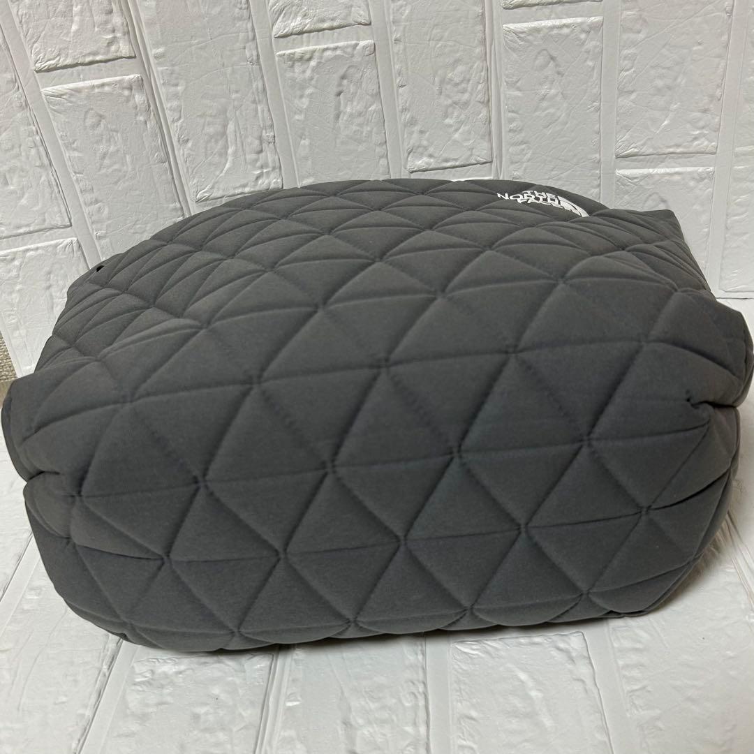 THE NORTH FACE ジオフェイストートバッグ　NM32352