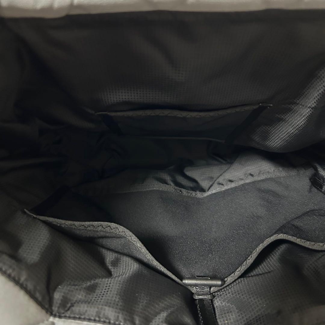 THE NORTH FACE ジオフェイストートバッグ　NM32352