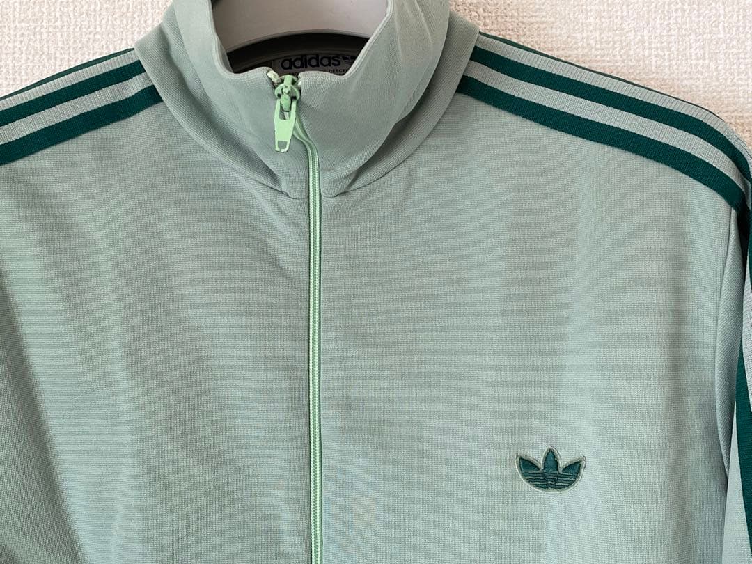 Adidas ヴィンテージ　グリーン　ジャージ　セットアップ