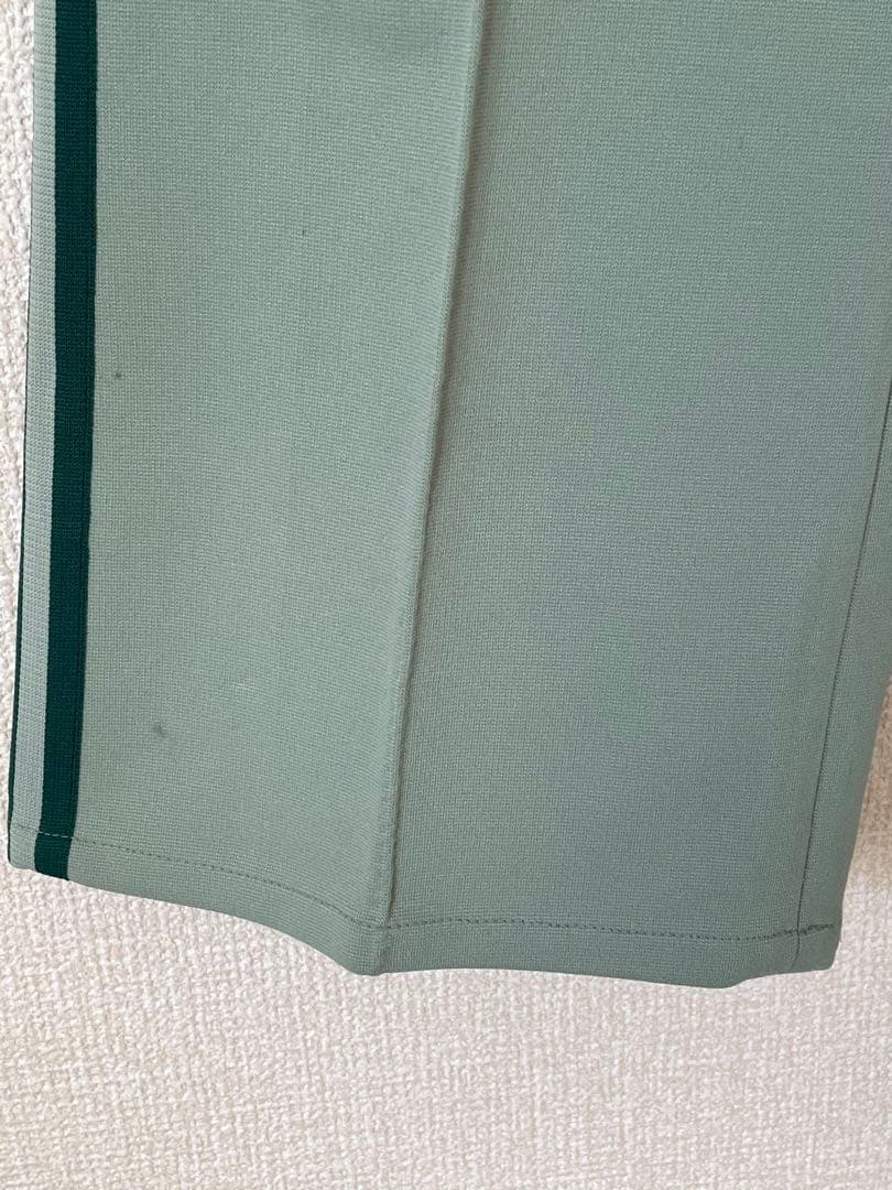 Adidas ヴィンテージ　グリーン　ジャージ　セットアップ