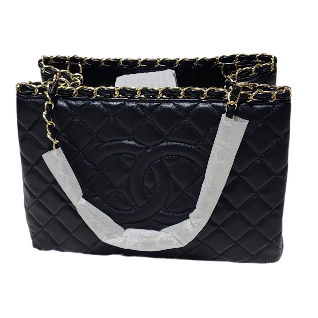 カ*ン様 CHANEL　トートバッグ　キルティング　黒　ノベルティ