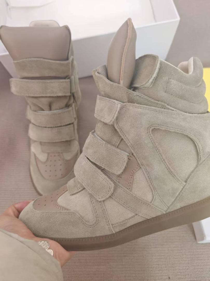 【1回着用】Isabel Marant ベージュ スエード ハイカットスニーカー