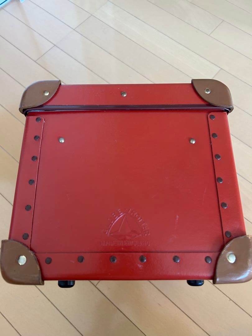 GLOBETROTTERグローブトロッター　ヴァニティケース