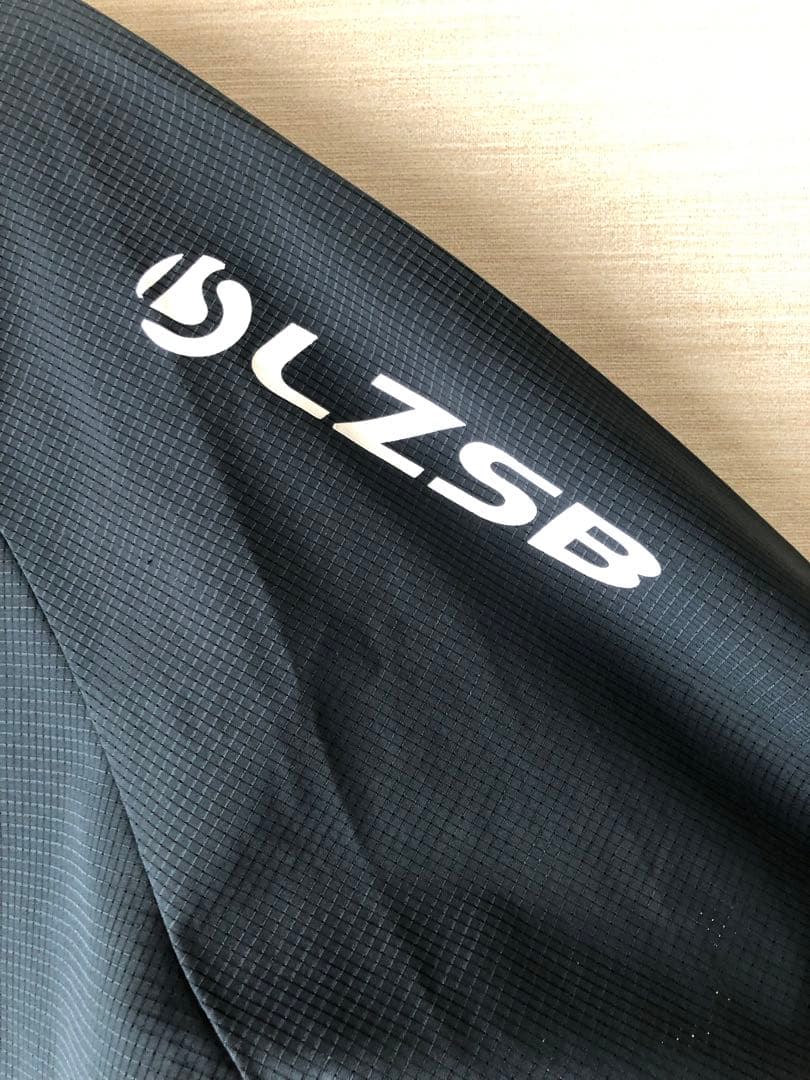 LUZeSOMBRA ルース　長袖ピステ 黒　ウェア