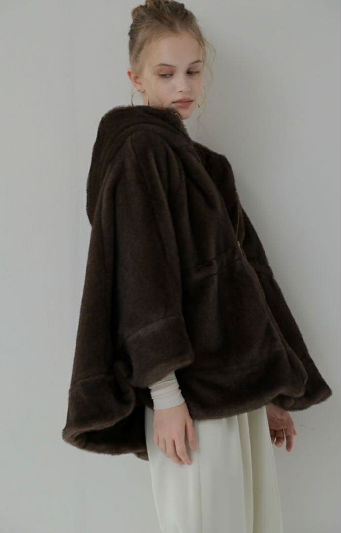 【新品】maison de Dolce. teddy poncho/brown