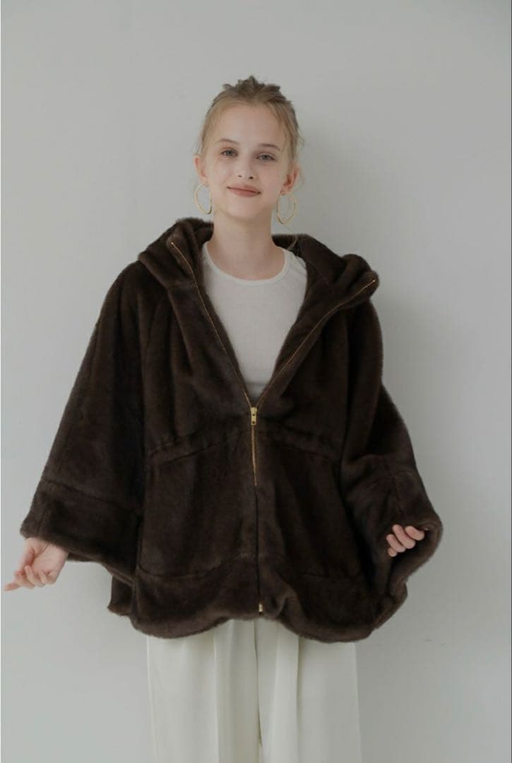 【新品】maison de Dolce. teddy poncho/brown