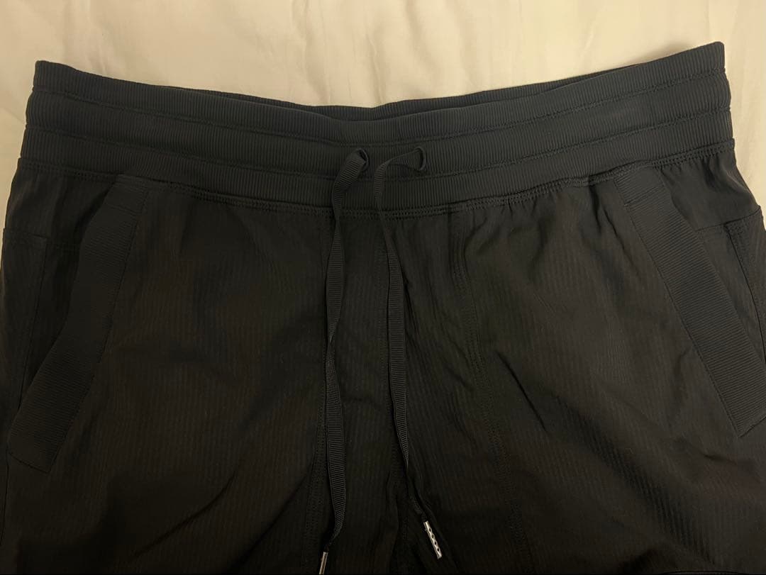 Dance Studio リラックスフィット ミッドライズカーゴパンツ アジア