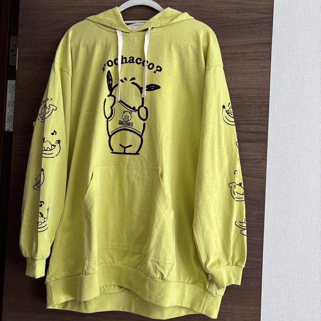 ⭕️新作⭕️サンリオとコラボ商品パーカー（Ｆ）➕非売品➕ハンカチ⭕️