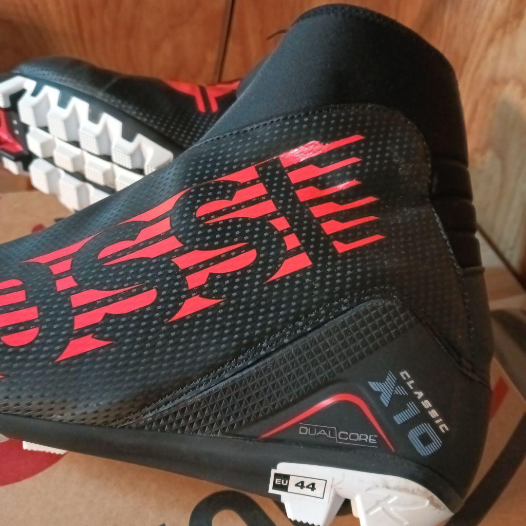 クロスカントリースキーブーツ　ROSSIGNOL CLASSIC X10