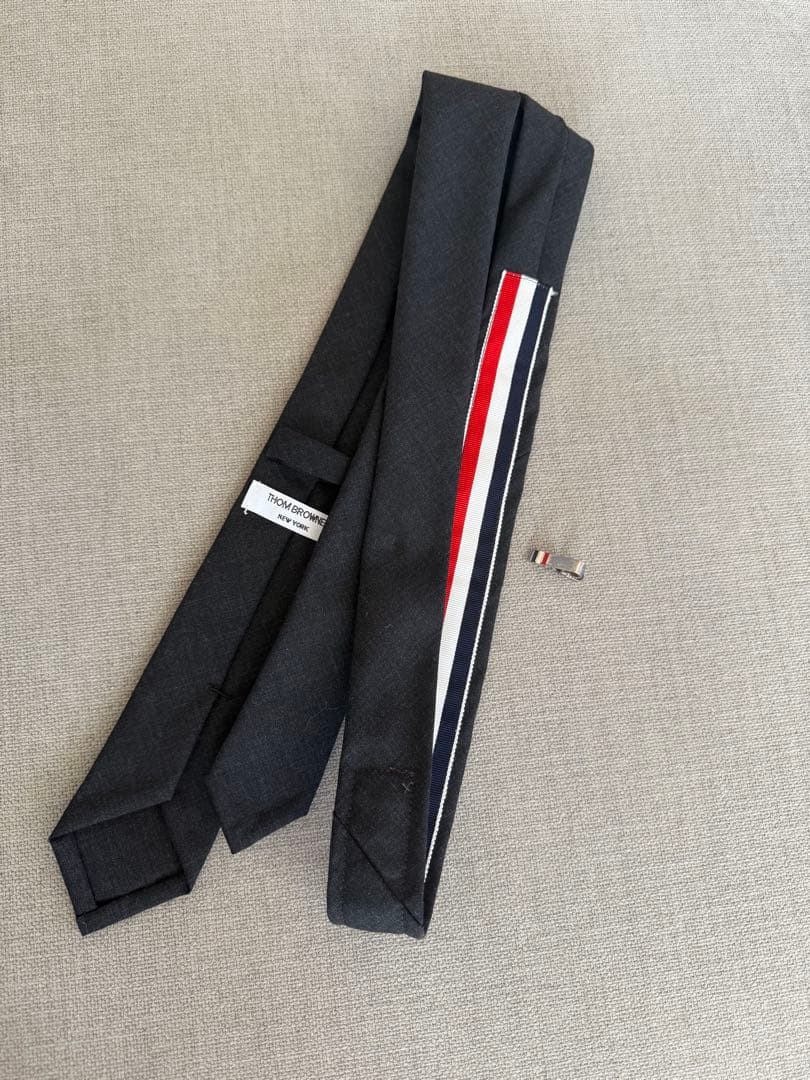 THOM BROWNE ネクタイ タイピンセット売