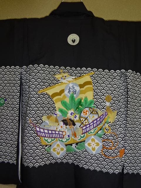 男児七五三詣り袴セット　8⃣　紋付き紐下56cm