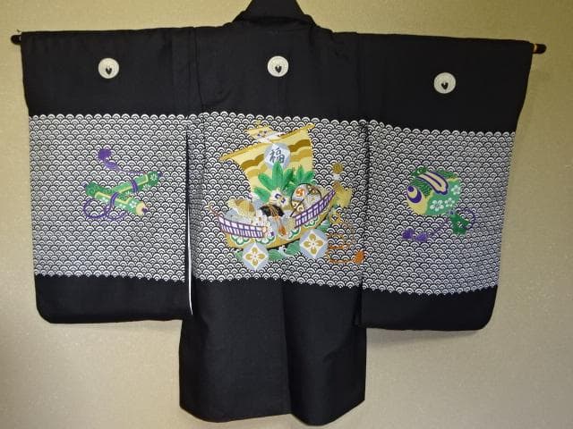 男児七五三詣り袴セット　8⃣　紋付き紐下56cm