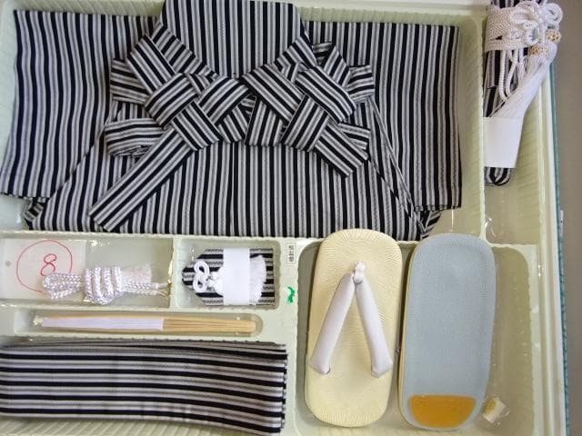 男児七五三詣り袴セット　8⃣　紋付き紐下56cm