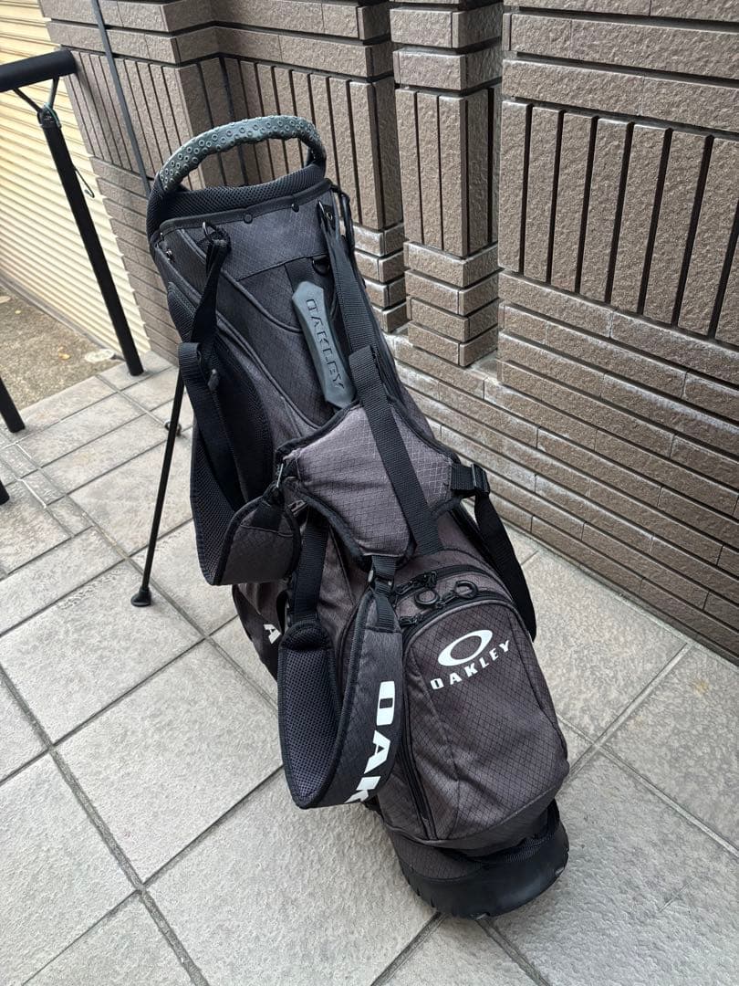 OAKLEY オークリー　スタンドキャディバッグ　9型　5口