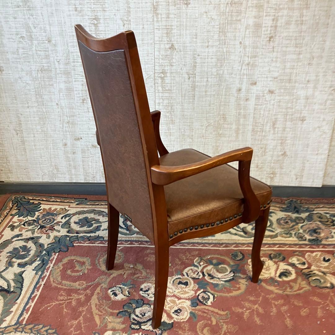 ①北欧レトロ マルニ 木製椅子 鋲打ちダイニングチェア ロビーチェアアームチェア