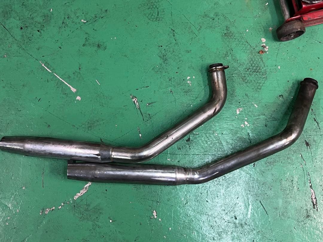 ショベルヘッド　マフラー