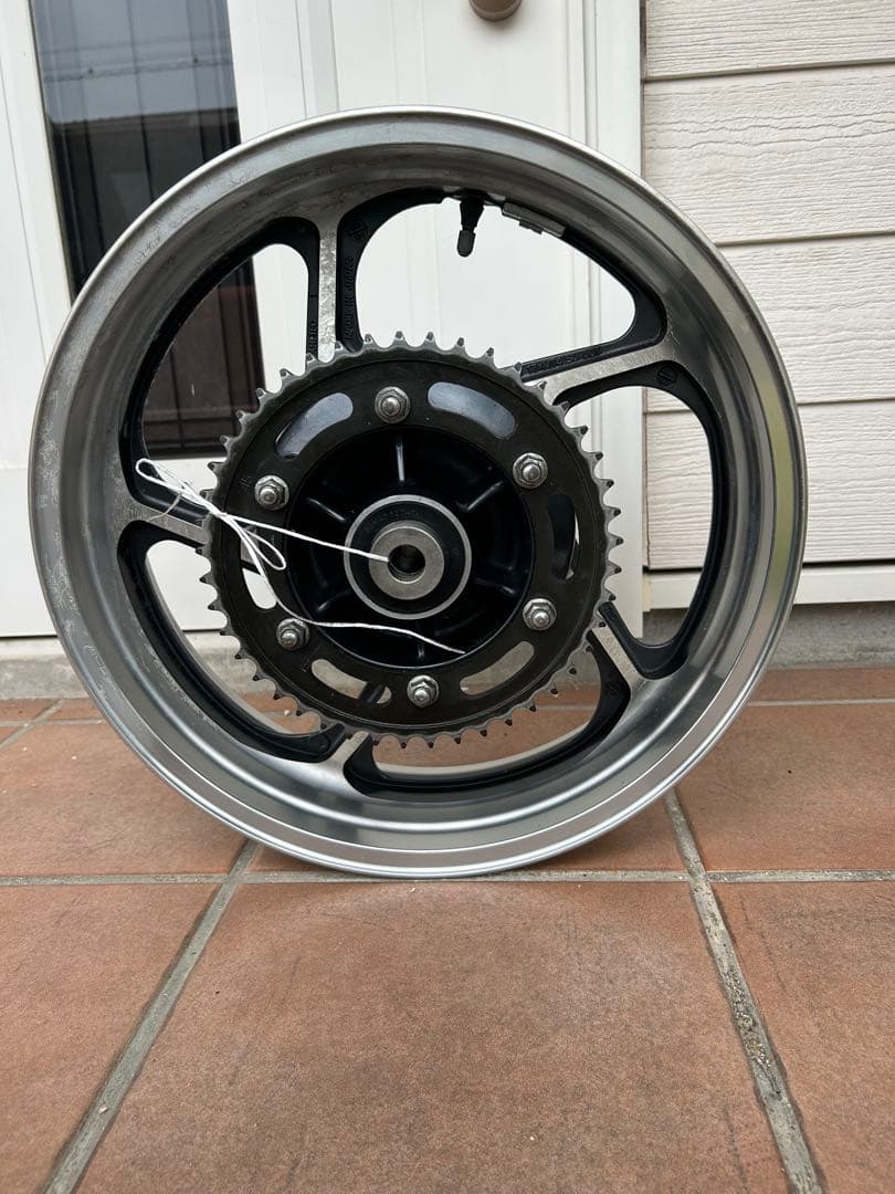 7*w様 カワサキ　ゼファー1100　純正ホイール　前後　中古