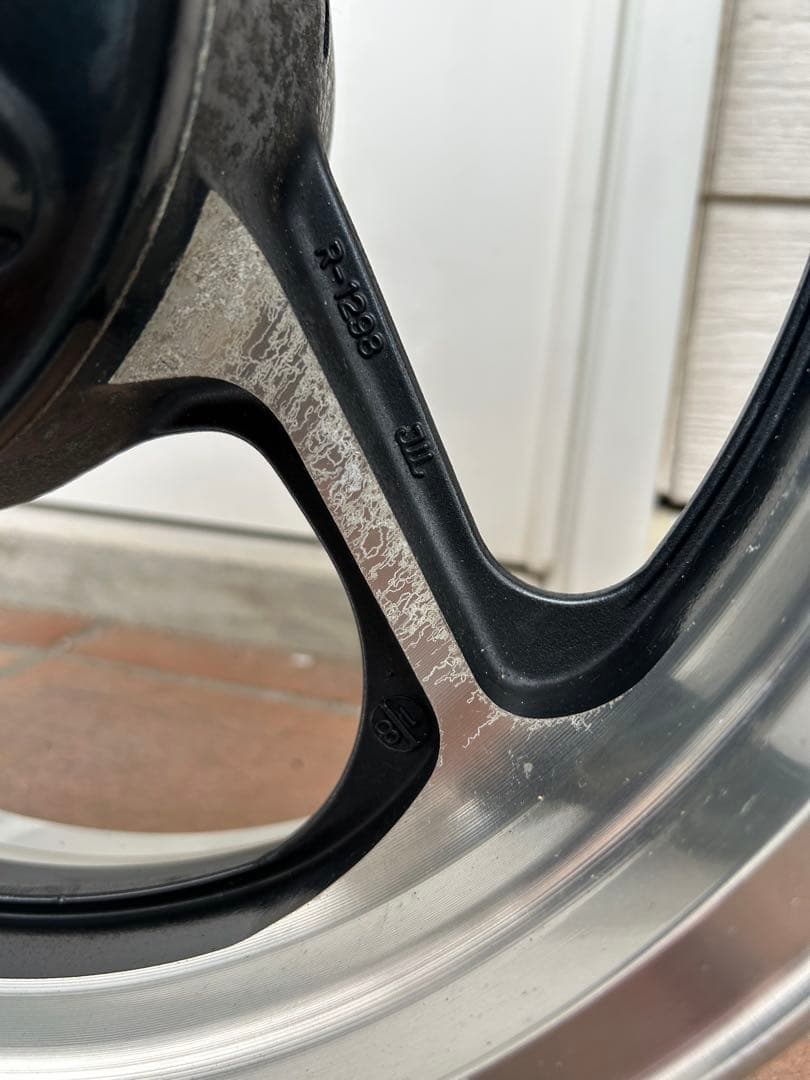 7*w様 カワサキ　ゼファー1100　純正ホイール　前後　中古