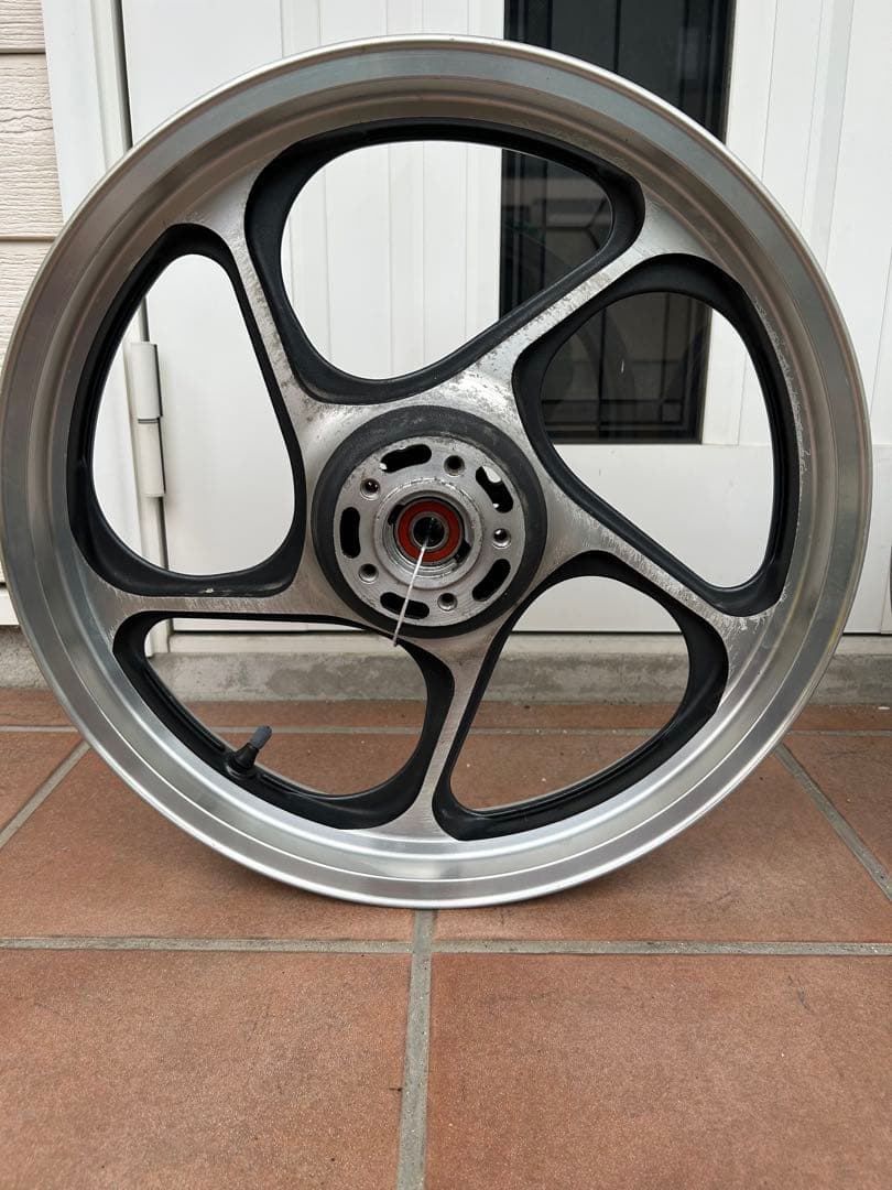 7*w様 カワサキ　ゼファー1100　純正ホイール　前後　中古