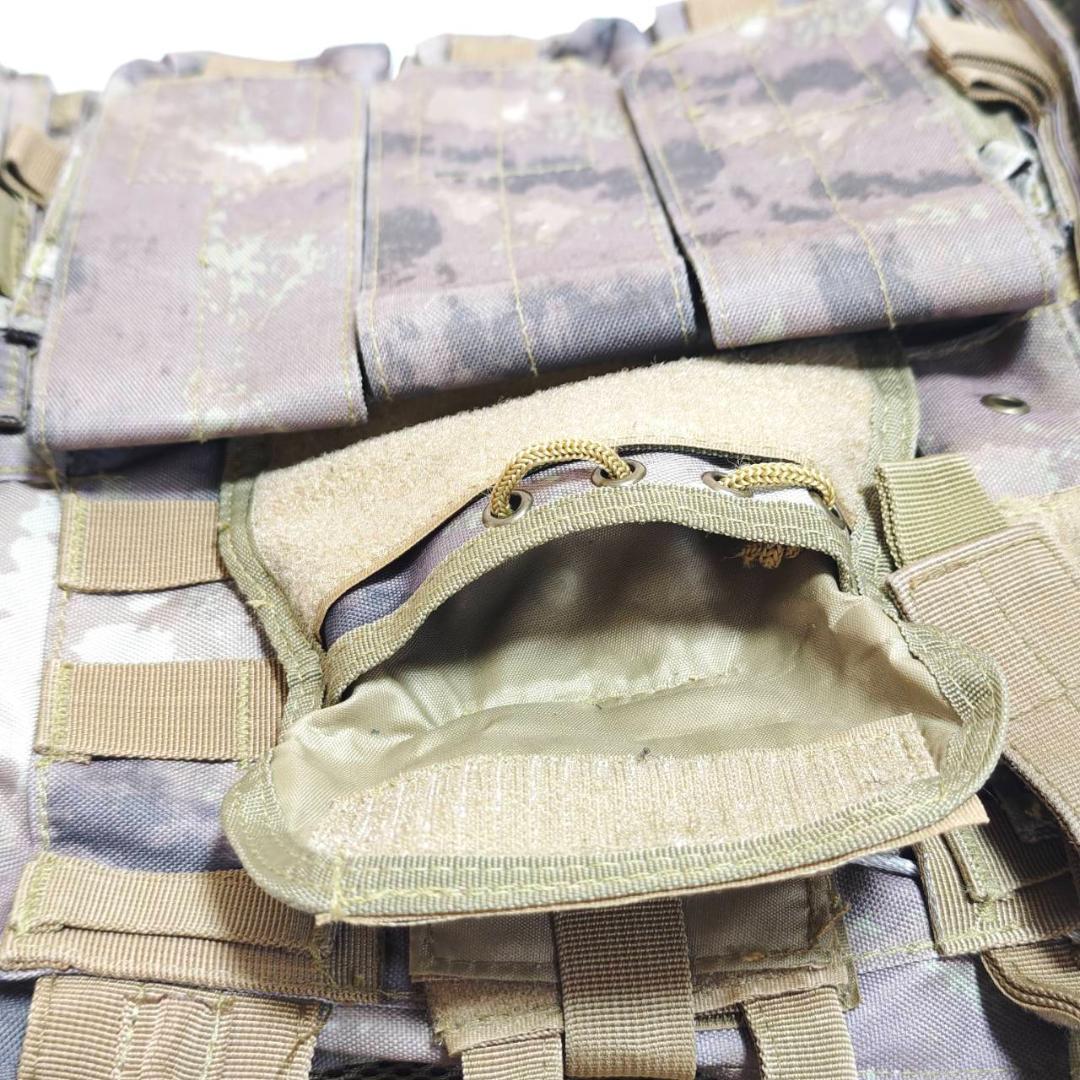 サバイバルゲーム 個人装備 ベスト エルボー&ニーパッド ヘルメット 迷彩服など