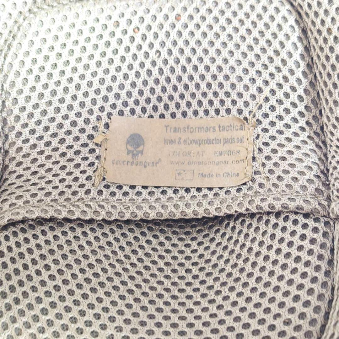 サバイバルゲーム 個人装備 ベスト エルボー&ニーパッド ヘルメット 迷彩服など