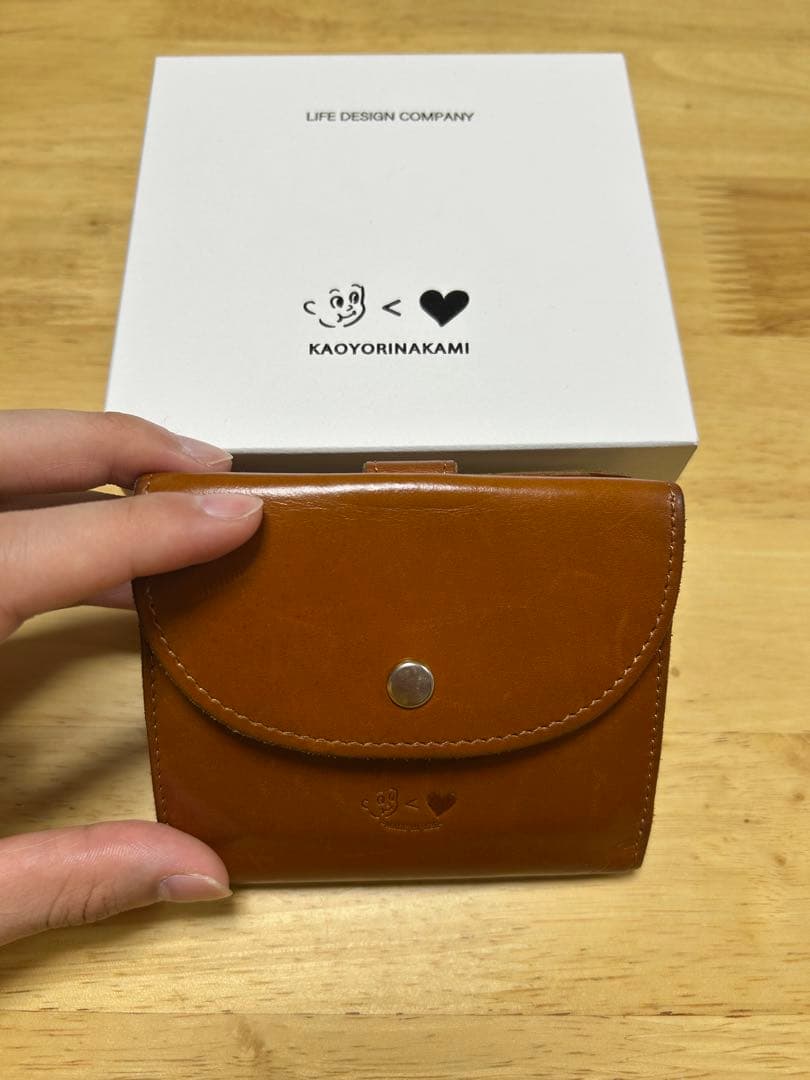 人気！！！　KAOYORINAKAMI 財布 ブラウン