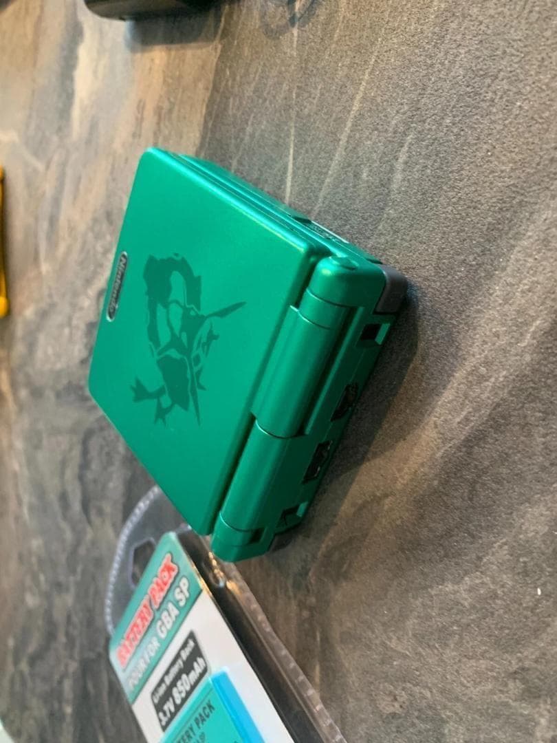 美品 シェル交換品 ゲームボーイアドバンスsp レックウザエディション