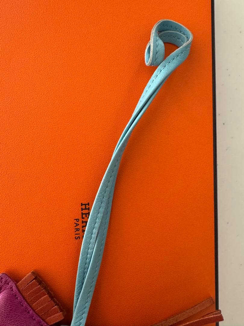 Hermès ロデオチャームPMアニョーミロ箱付き