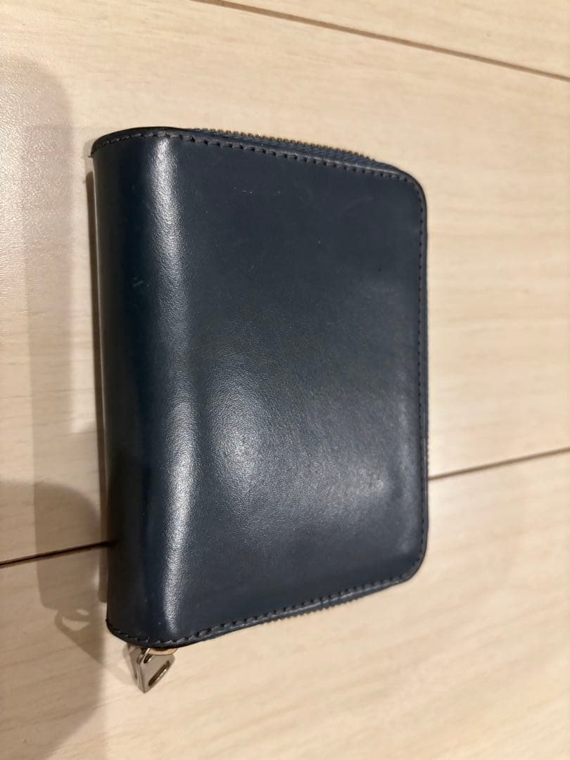 【A.P.C.】 コンパクト財布 Emmanuelle