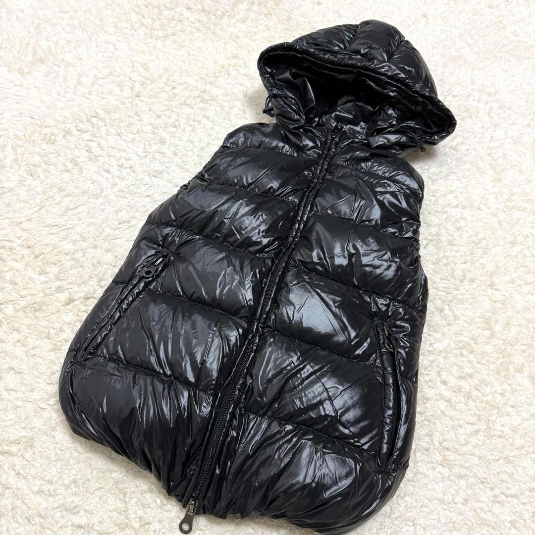 DUVETICA デュベティカ ダウンベスト ブラック 38サイズ