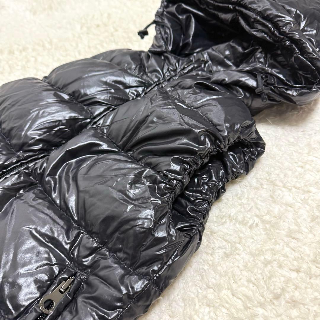 DUVETICA デュベティカ ダウンベスト ブラック 38サイズ