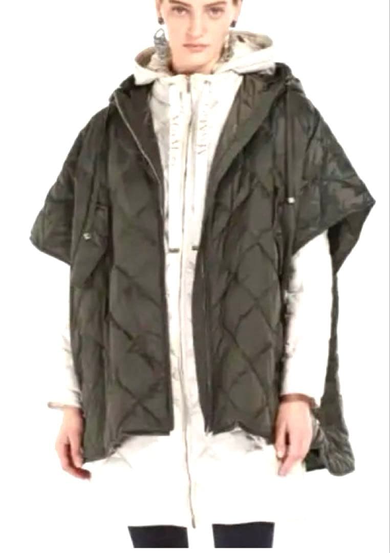 【25日まで2万円引き‼️】美品MAXMARA TheCube M ダウンケープ