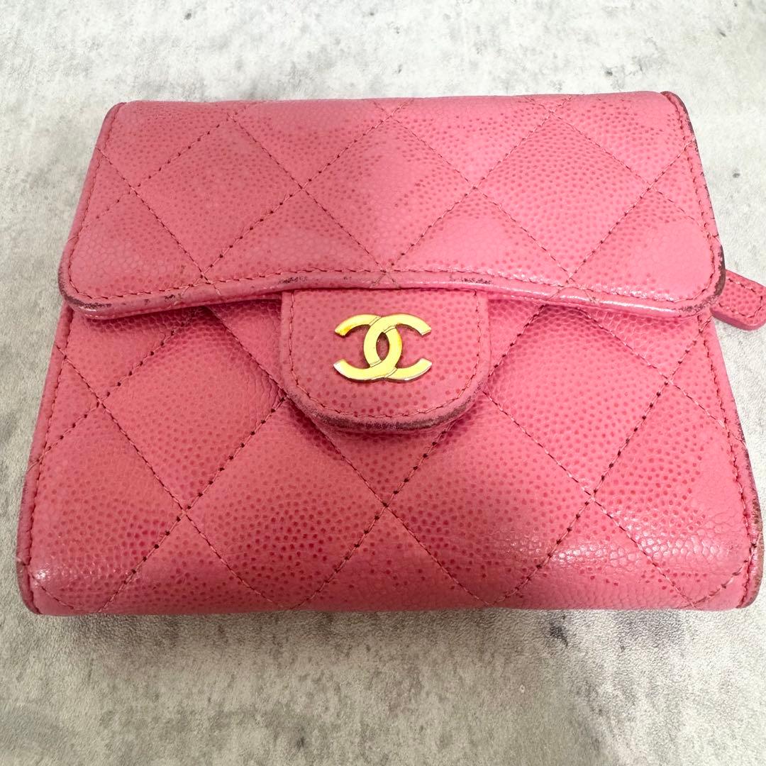 シャネル コンパクト財布 三つ折り財布 ココマーク マトラッセ キャビアスキン