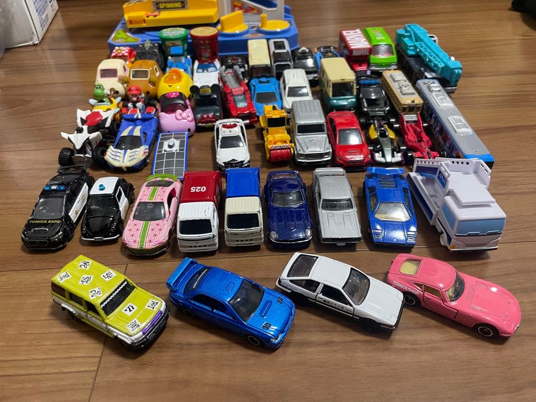 トミカミニカーまとめ売り