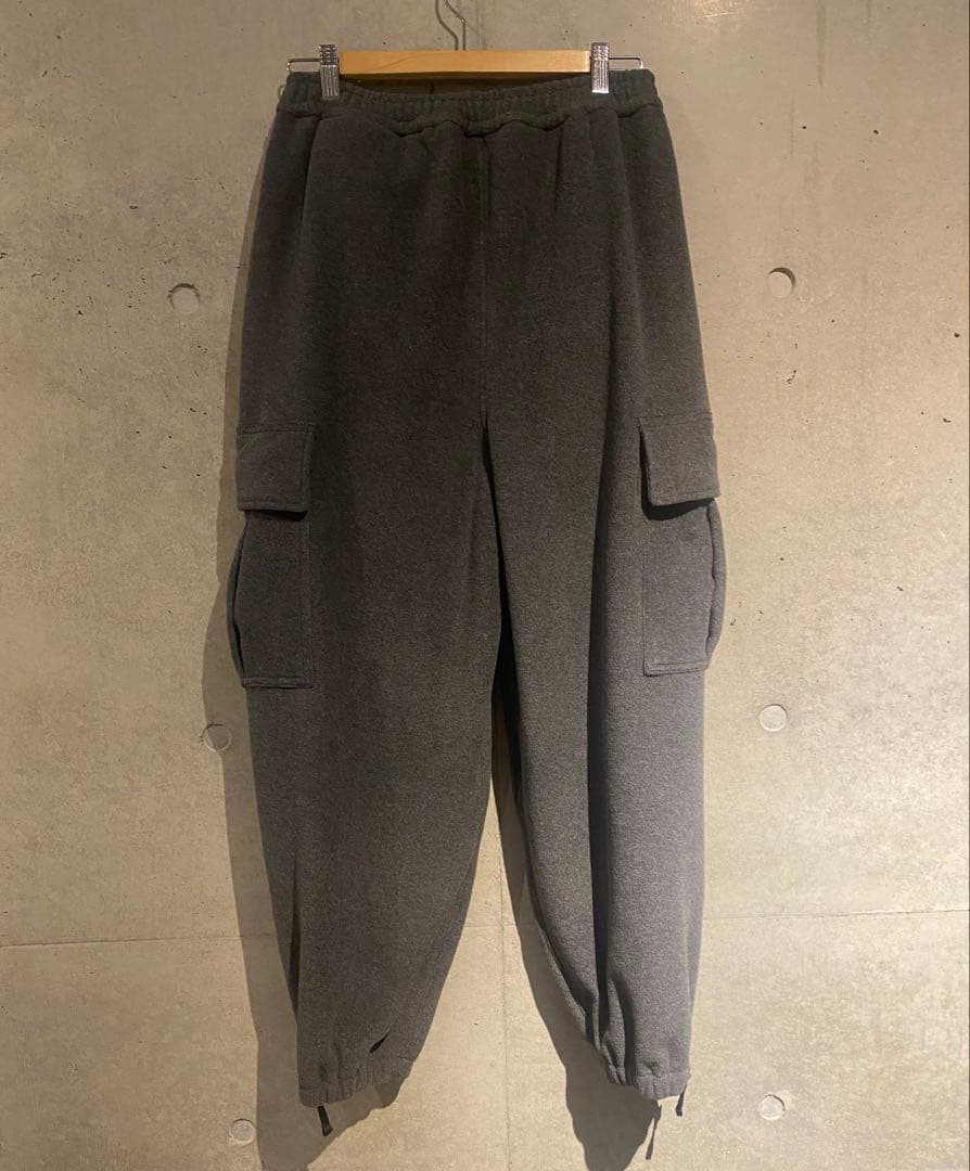 ぺ 　H BEAUTY&YOUTH フリースカーゴパンツ OVY M
