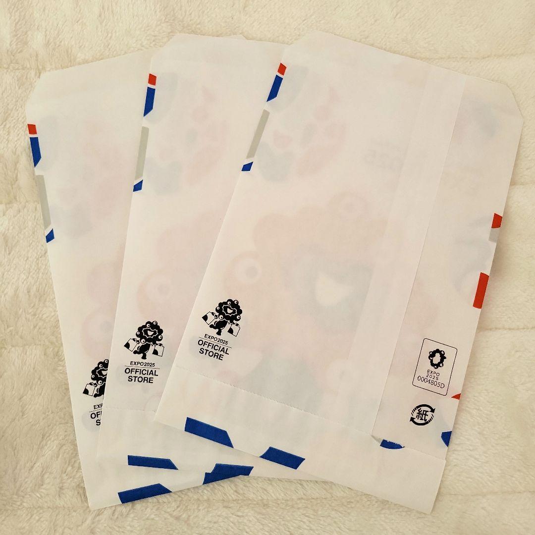 土日限定価格❗ミャクミャク サンリオ クリア なりきりキーホルダー 全種 紙袋付