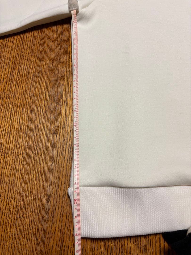 【美品】WAAC レディース　ホワイト クルーネックトレーナー