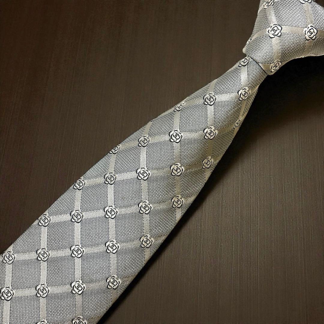 CHANEL ココマーク&カメリア シルク ネクタイ 最高級 ハイブランド