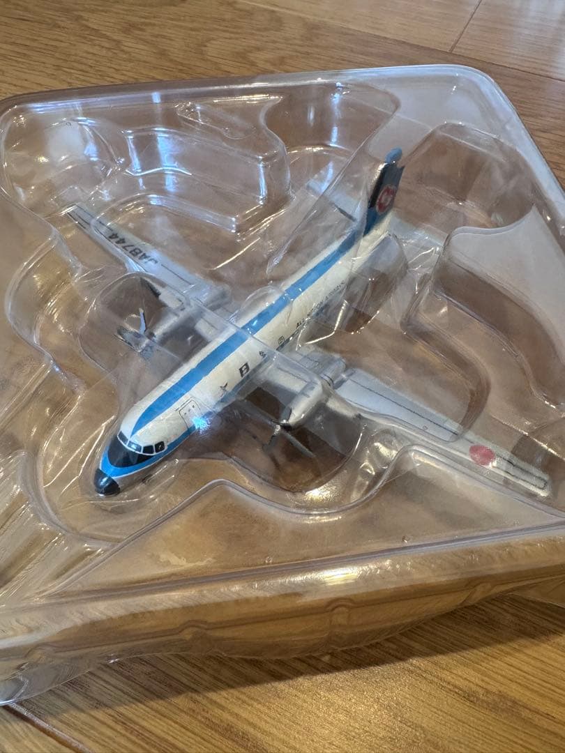 ANA YS-11A モヒカンルック 1/200