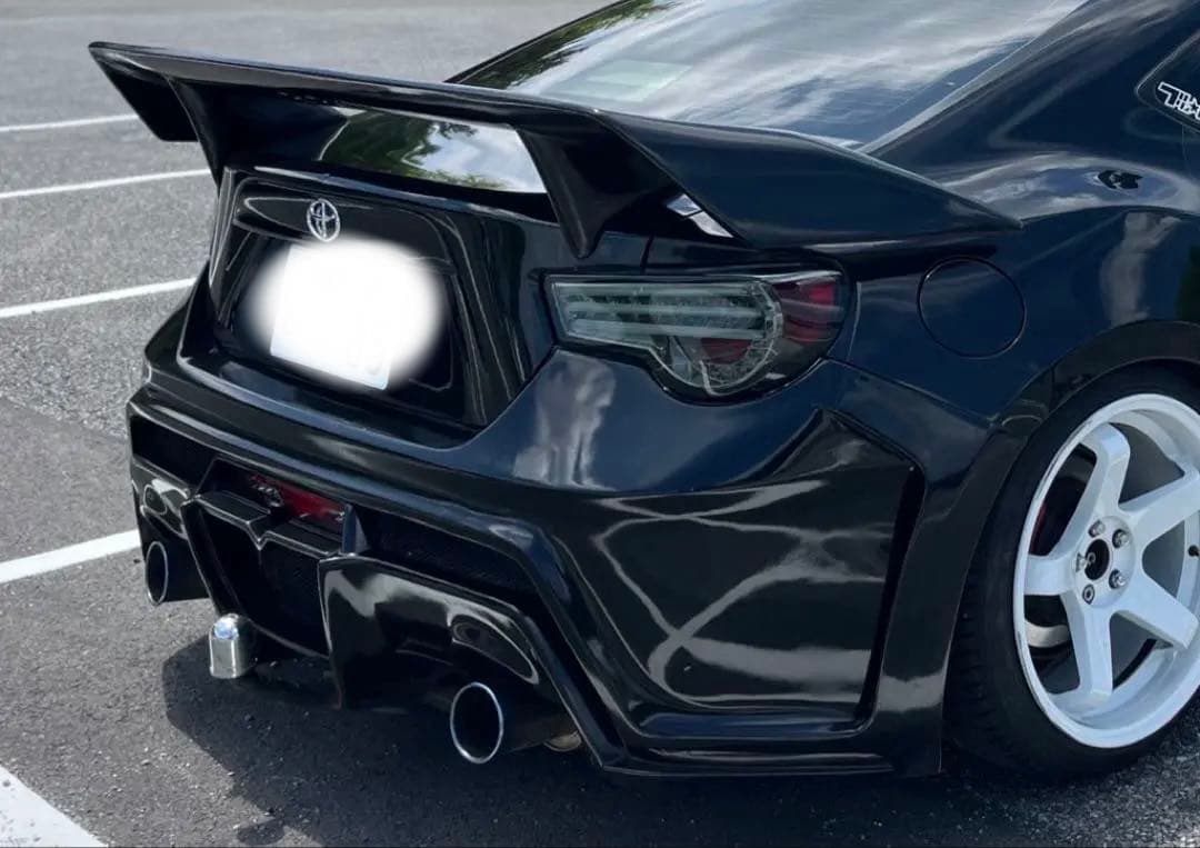 TUNED BY M7 左右出しマフラー