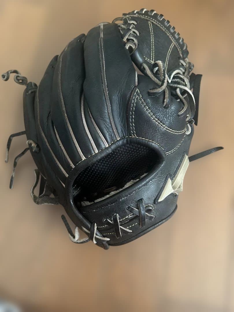 グローバルエリート　軟式グローブMサイズ